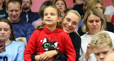 Болельщики матча «Горький» – «Локомотив»