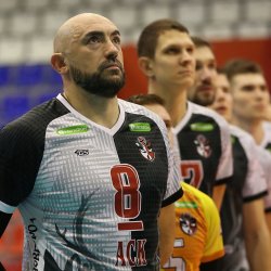 Обновление состава. Самый опытный волейболист лиги Виктор Никоненко остается в АСК еще на один сезон