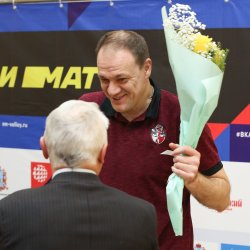 Сегодня, 16 ноября, день рождения празднует главный тренер Игорь Шулепов!