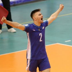 Либеро Артём Крайнов остаётся в родном клубе