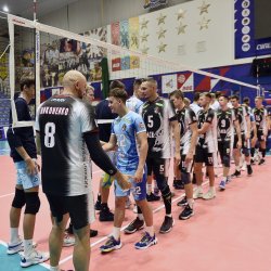 Нижегородские волейболисты с побед стартовали на Предварительном этапе Кубка России