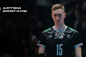 Вместе с командой. Нападающий Артём Довгань проведет второй подряд год с «Горьким»