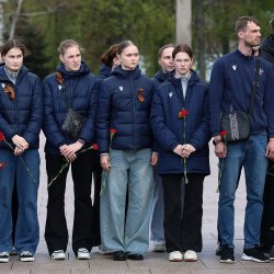 АСК совместно с нижегородскими спортивными клубами и ЦУРС возложили цветы у Вечного огня в кремле и почтили минутой молчания память погибших в годы Великой Отечественной войны