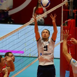 Суперлига. 9 тур. Уступаем «Нове» только в пяти партиях